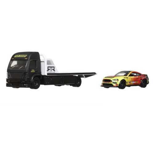 Машинка Hot Wheels Premium 'Ford Mustang' Team Transport