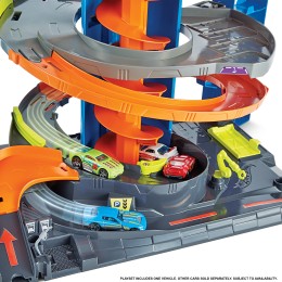 Трек Hot Wheels City Мега Гараж